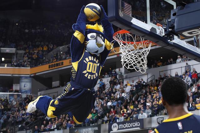 东契奇33+7+5+5欧文33分 独行侠力克森林狼3-0